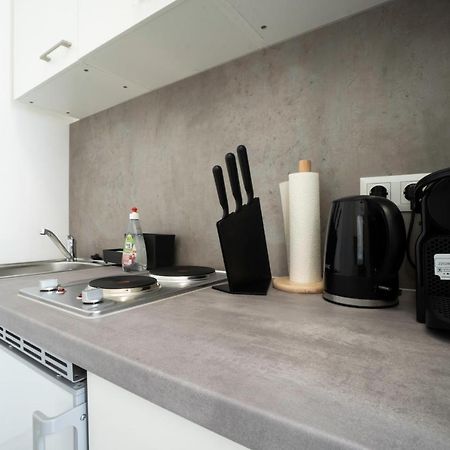 Modern 1-Bedroom Apartment Next To Praterstern Vienna Exterior photo