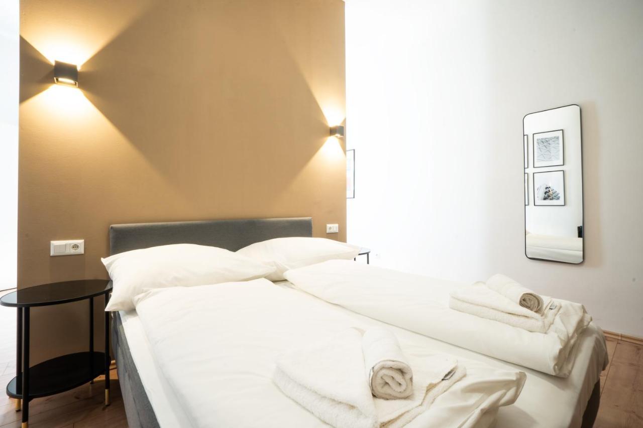 Modern 1-Bedroom Apartment Next To Praterstern Vienna Exterior photo